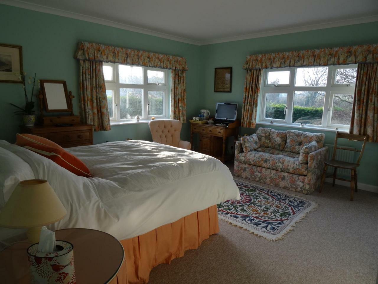 The Newnham White House Bed & Breakfast บอลด็อค ภายนอก รูปภาพ